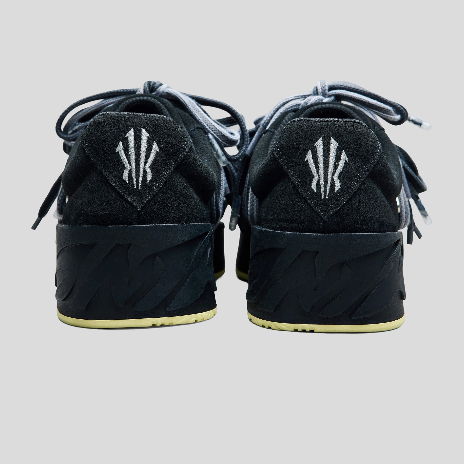 Hela Style Roots Chunky Sneakers