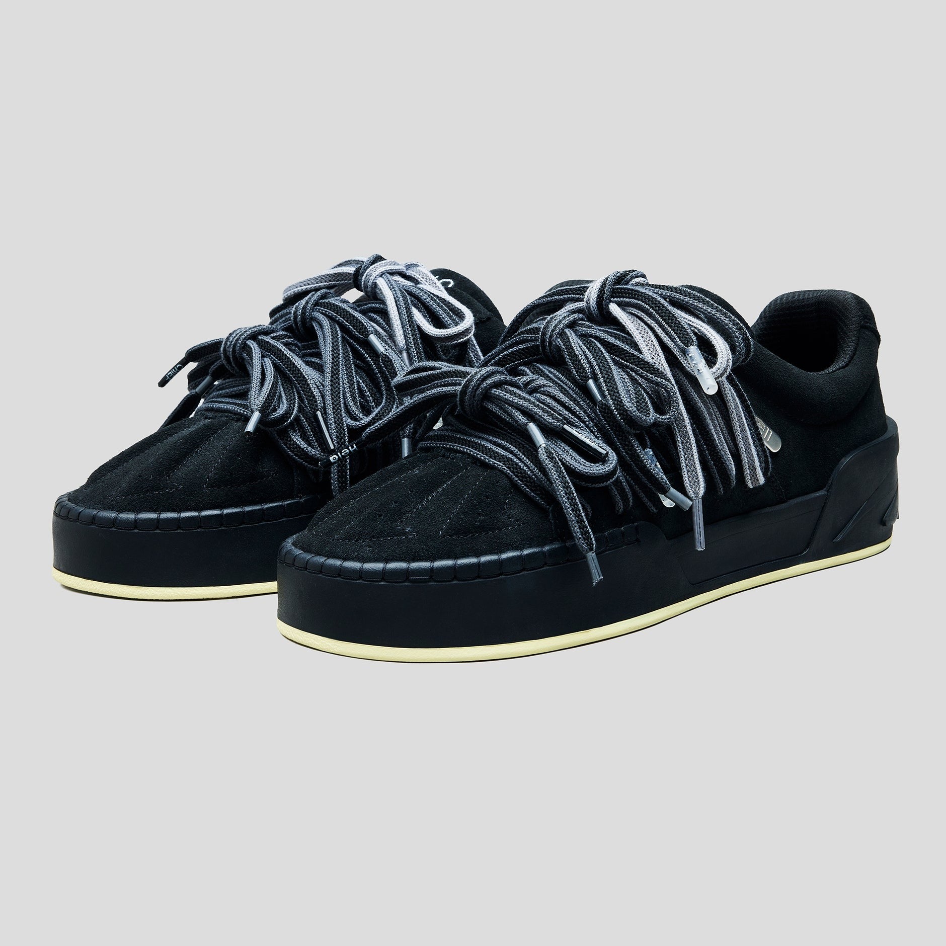 Hela Style Roots Chunky Sneakers