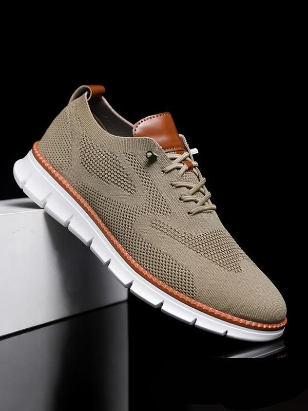Men's Pace Knit Low-Top Sneakers