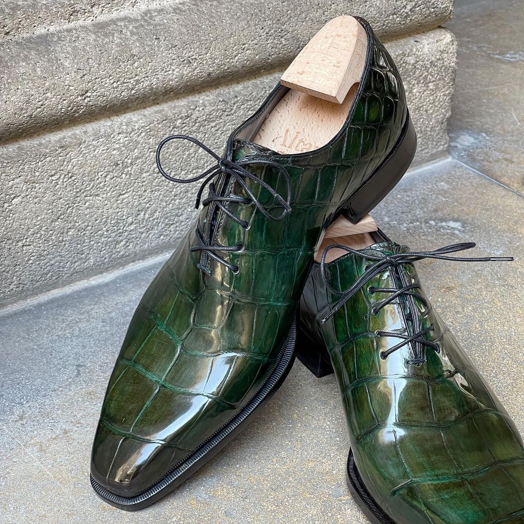 Green Bronze Crocodile whole Cut