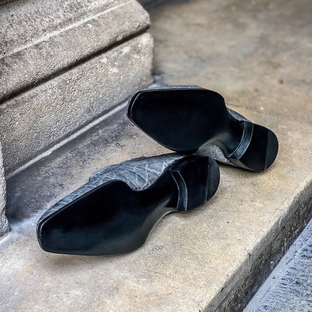 Ultimate Chelsea Boots in Grey Elephant