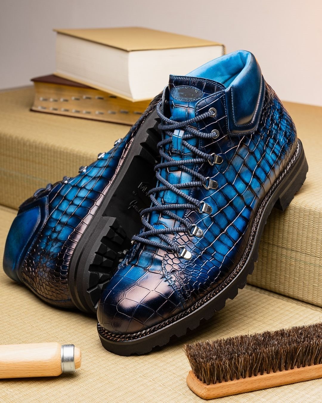 Lincoln Alligator Loafer - Ice Blue Patina