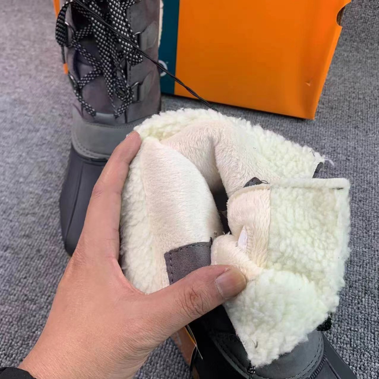 Outdoor Cold Anti-Slip Rain Padded Warm Mid-Calf Snow Boots-3