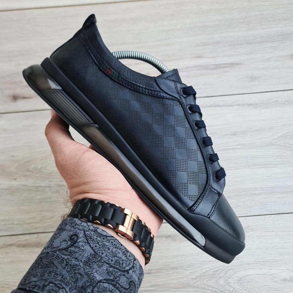 Checkerboard Pattern Leather Sneakers