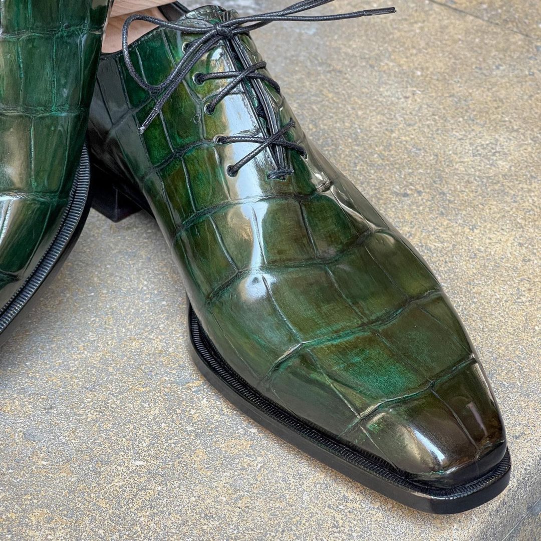 Green Bronze Crocodile whole Cut